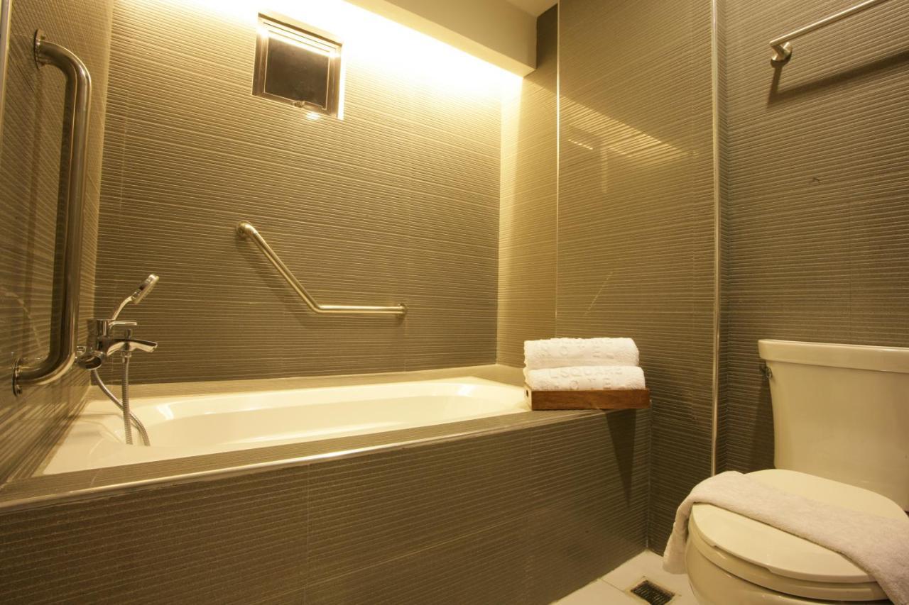 L Square Hotel Tarlac City Exterior photo